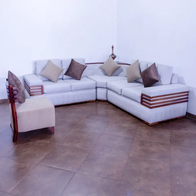 Juego de Sala Rigel – Detalles en Madera y Elegancia