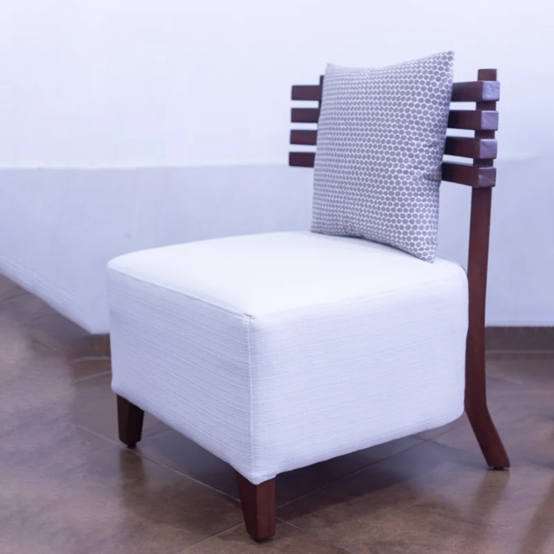 Poltrona Rigel – Detalles que Enamoran y Elegancia Atemporal - Imagen 4